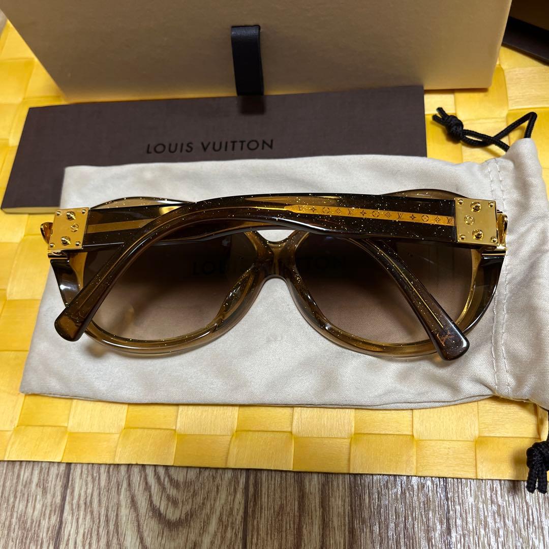 LOUIS VUITTON サングラス ブラウン