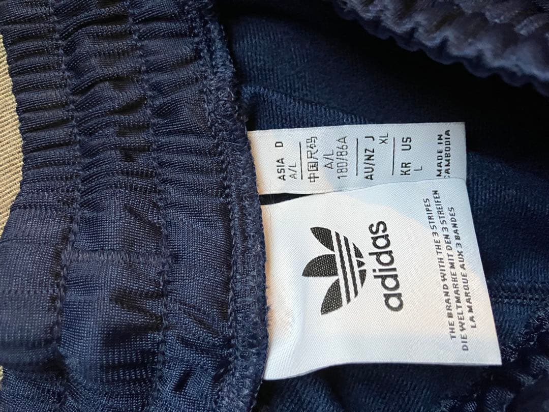 美品adidasベッケンバウアートラックパンツ　Lネイビー