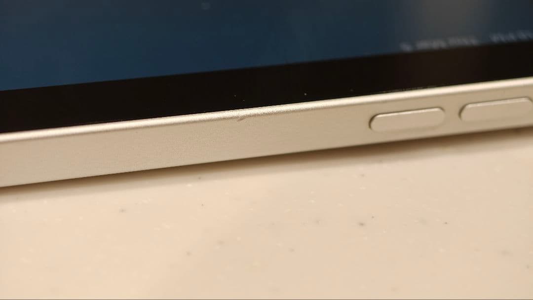 apple ipad 第10世代　64GB　wifi+セルラーモデル　au版