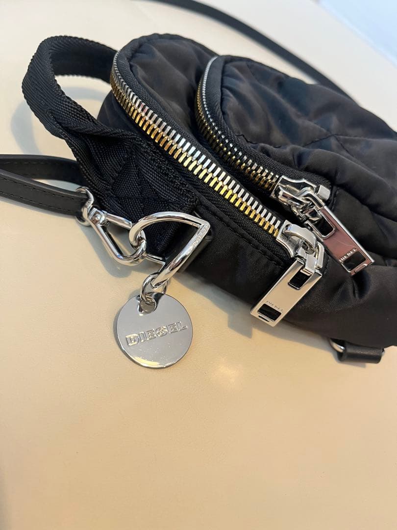 DIESEL ナイロン　ミニショルダーバッグ