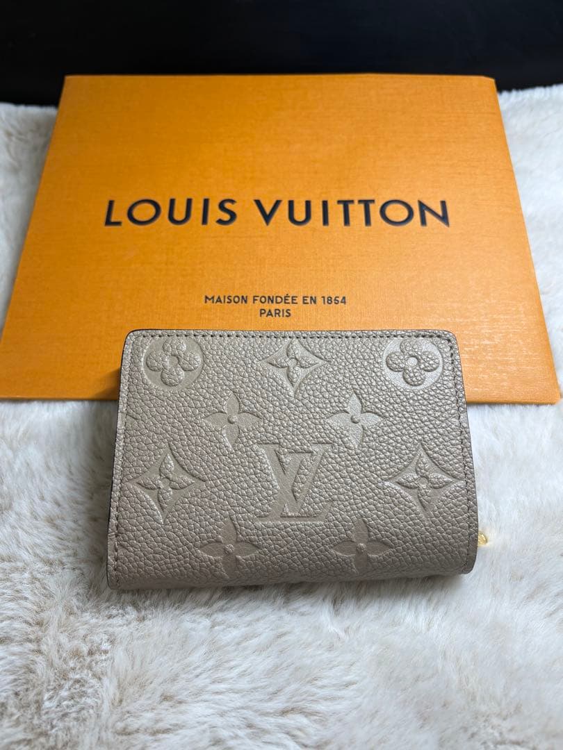 POCO　お約束の価格で出品 【新品未使用】Louis Vuitton