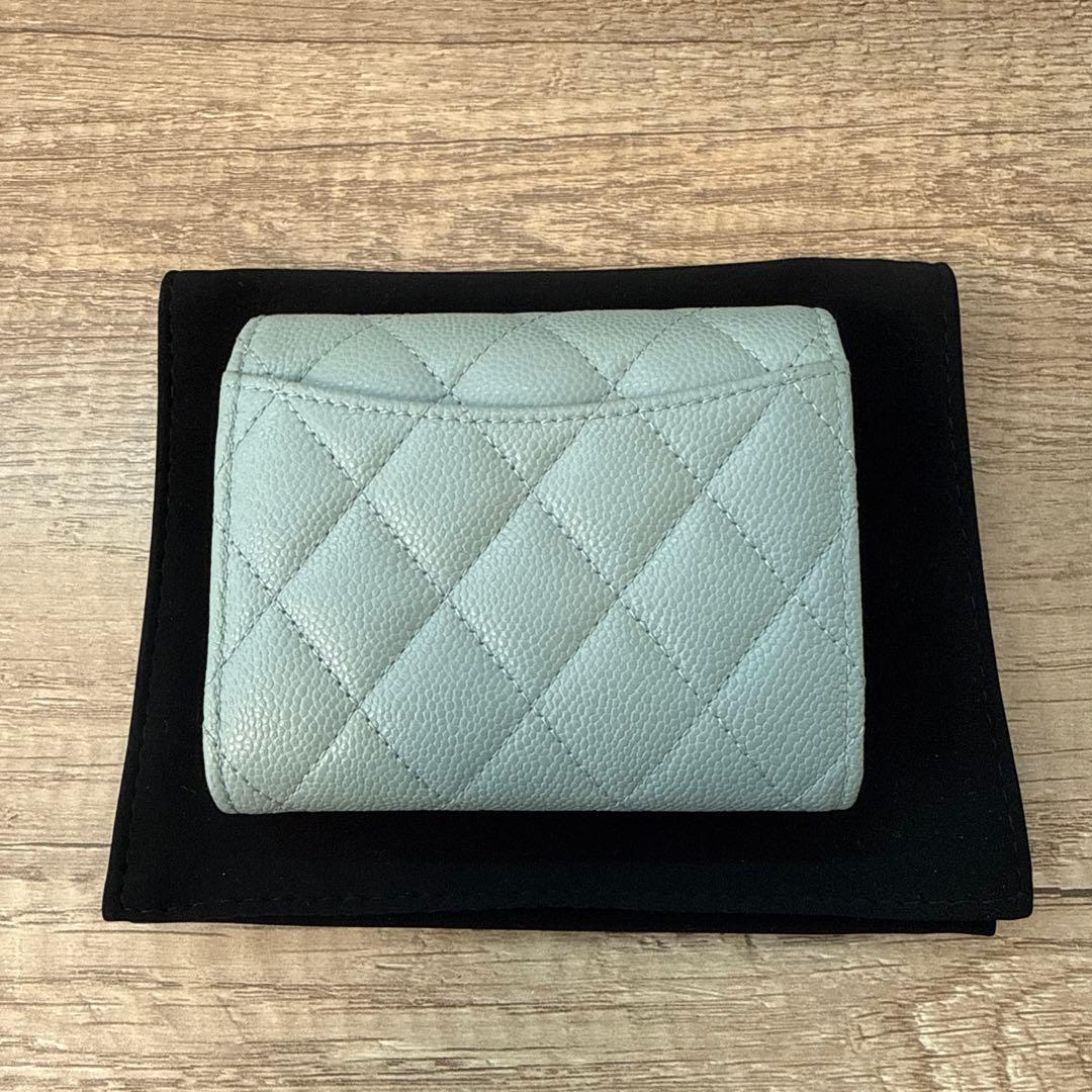 極美品 CHANEL マトラッセ 三つ折り財布 限定品