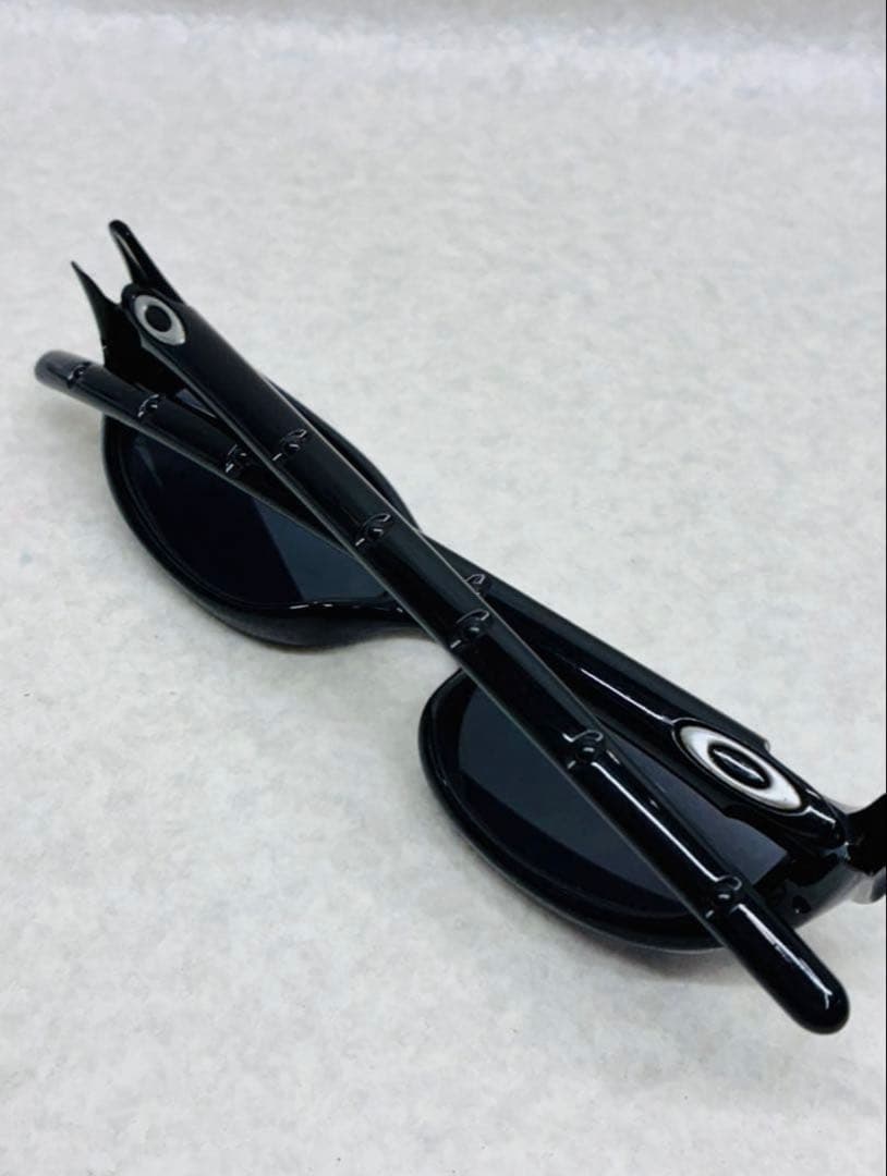 ロ*マ様 希少 OAKLEY オークリー FOUR 廃盤モデル サングラス US