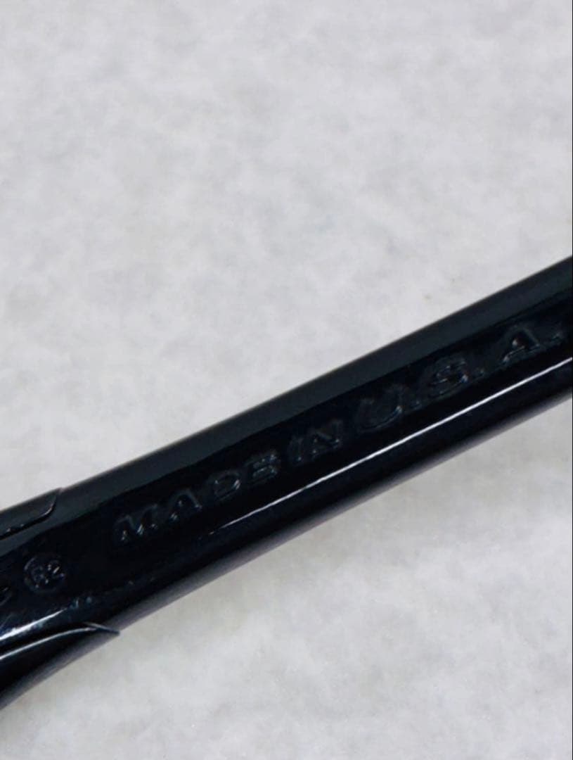 ロ*マ様 希少 OAKLEY オークリー FOUR 廃盤モデル サングラス US