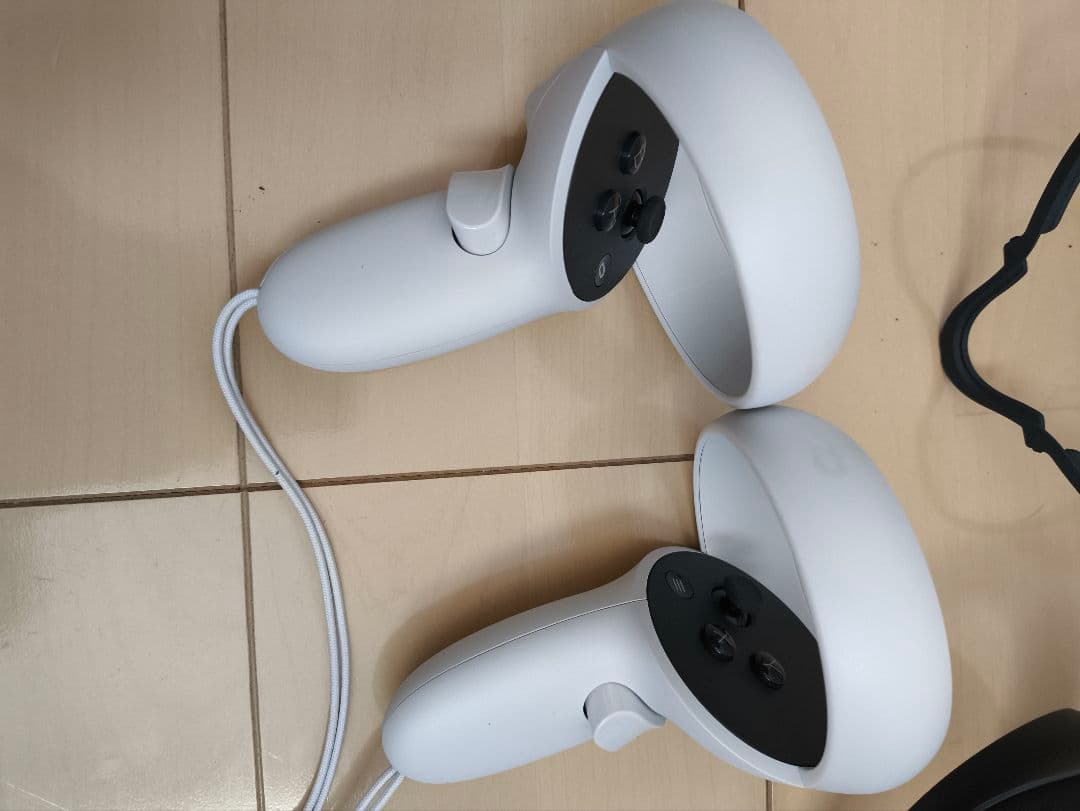  quest2 VR 64GB / Anker充電ステーション付