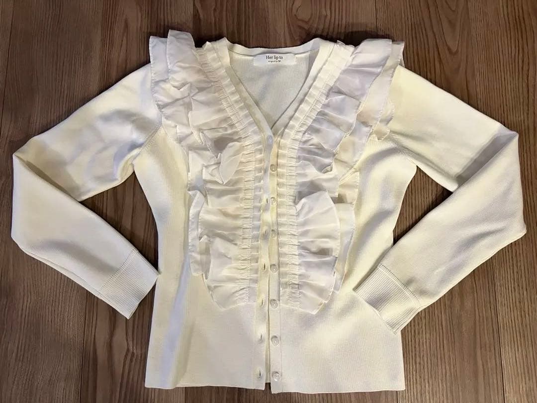 【off white】Ruffle Pleated Knit Cardigan