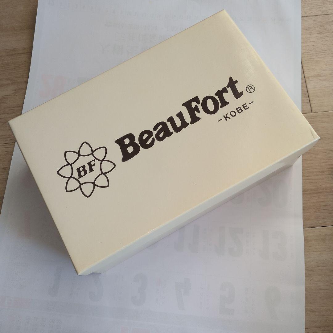 BeauFort ブラックファー付きウェッジソールミュール