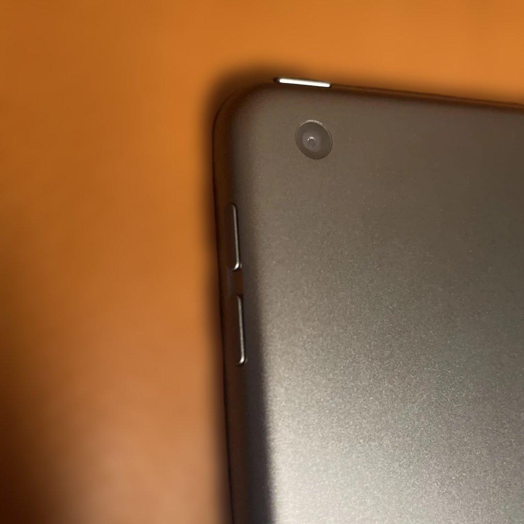 iPad第九 第9世代 64GB スペースグレー　MK2K3J/A訳ありジャンク