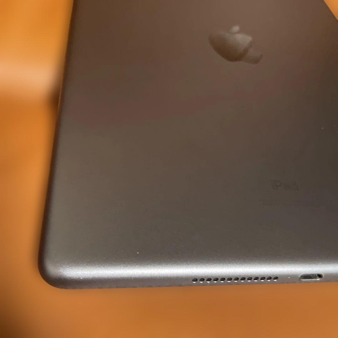 iPad第九 第9世代 64GB スペースグレー　MK2K3J/A訳ありジャンク