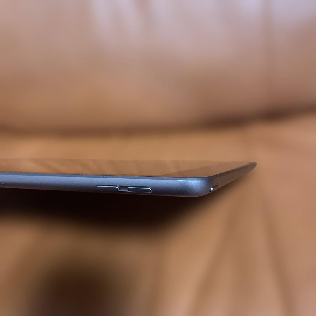 iPad第九 第9世代 64GB スペースグレー　MK2K3J/A訳ありジャンク
