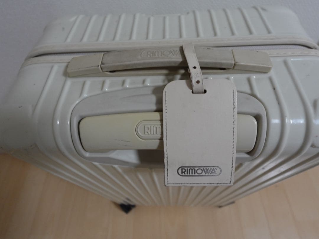 RIMOWA スーツケース　チェックインM アローズ