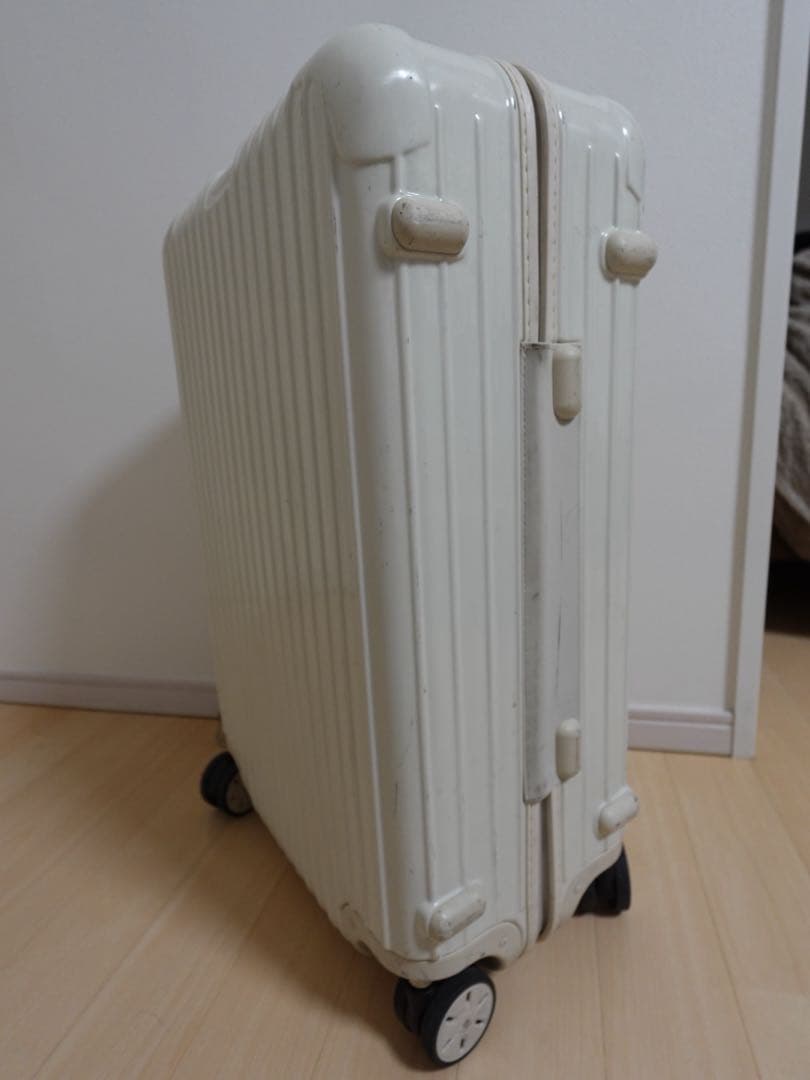 RIMOWA スーツケース　チェックインM アローズ