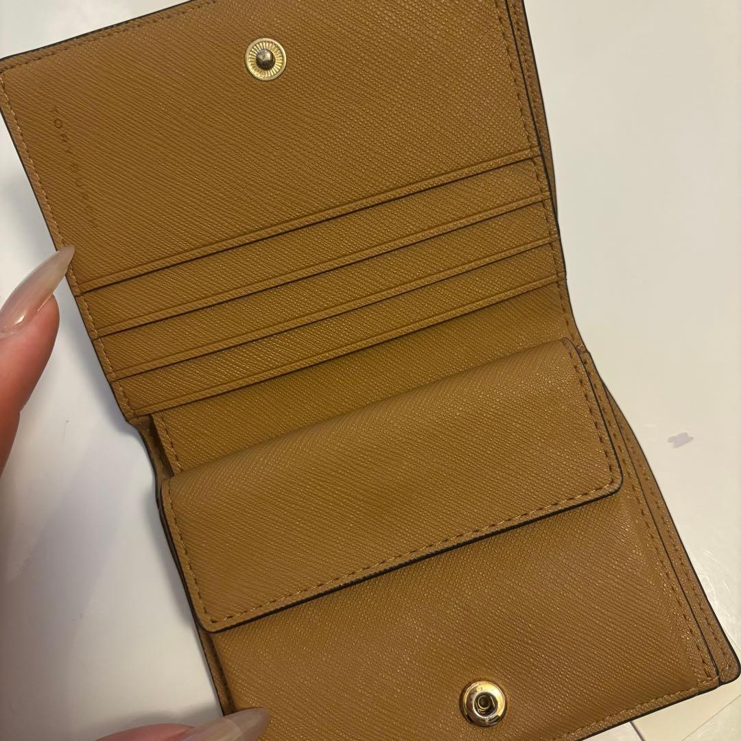 Tory Burch ベージュ 二つ折り財布