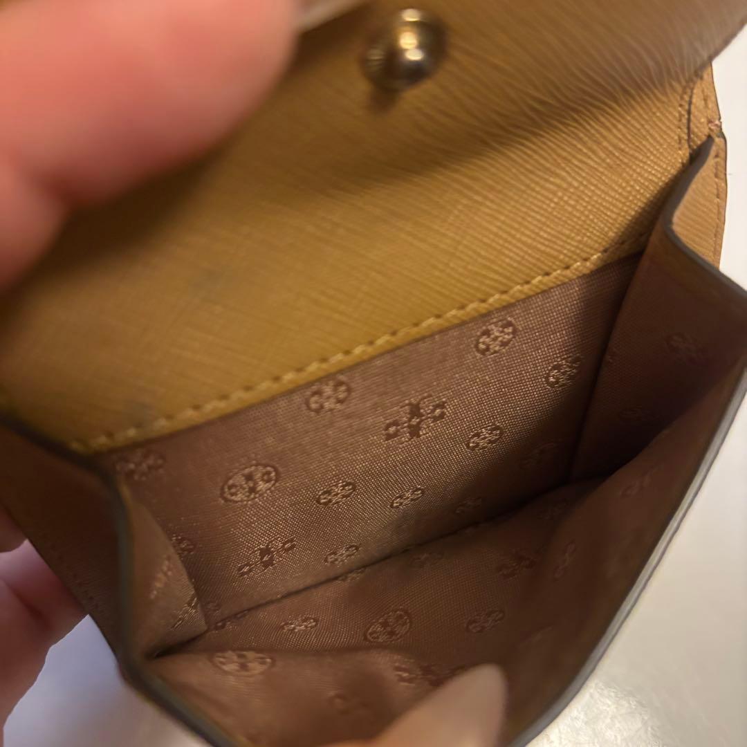 Tory Burch ベージュ 二つ折り財布