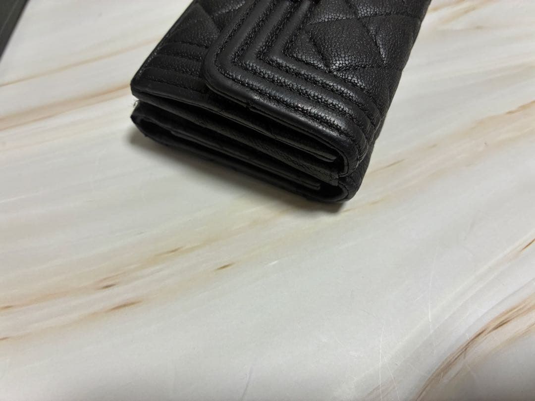 CHANEL ボーイシャネル 三つ折り財布 キャビアスキン ブラック