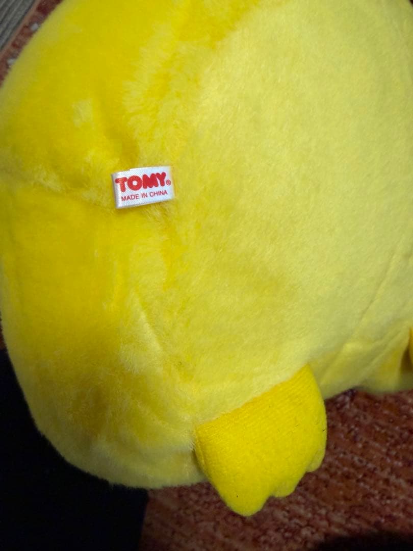 初代ピカチュウ ぬいぐるみ トミー