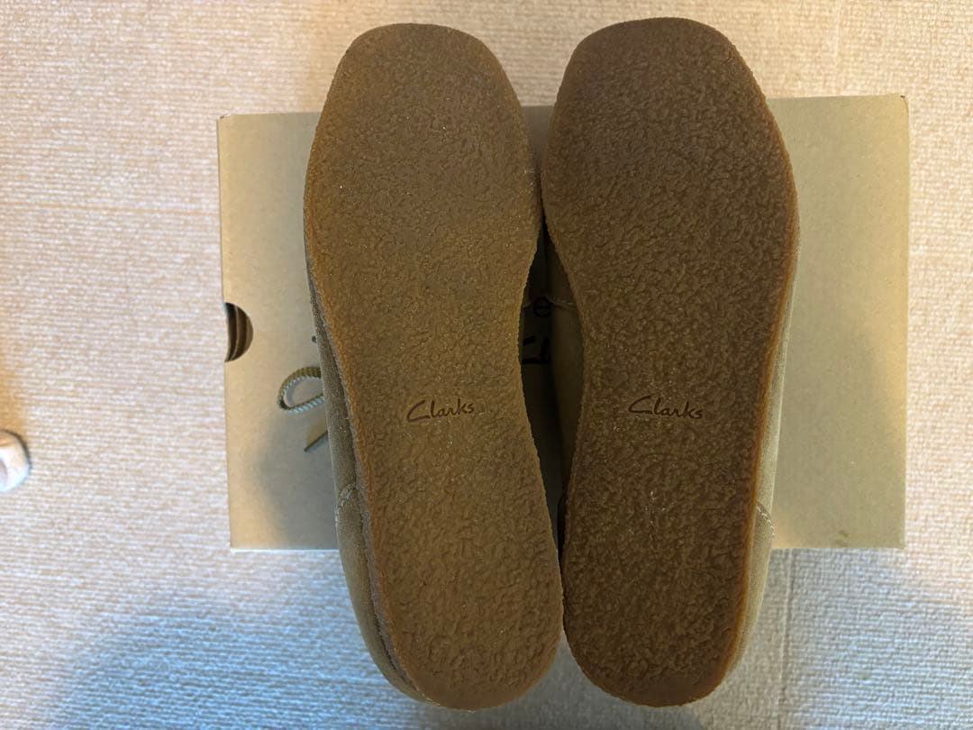 美品　Clarks クラークス　ワラビーシェイカーIIラン　25.5cm 箱あり