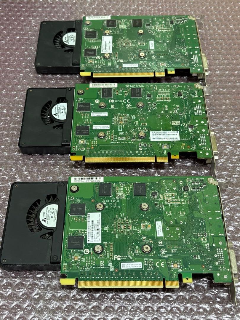 NVIDIA Quadro K2200 グラフィックボード 3枚セット