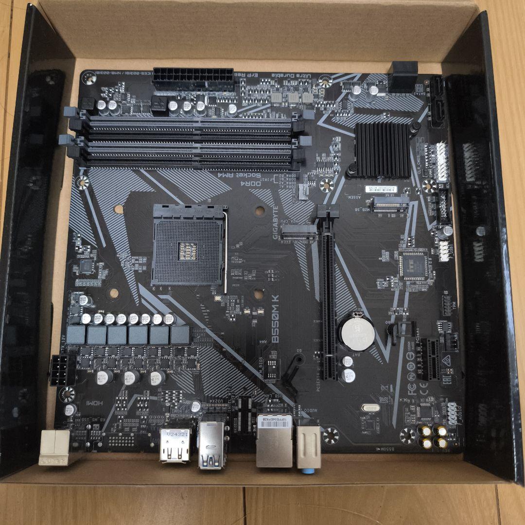 【破格】GIGABAYTE B550MK
