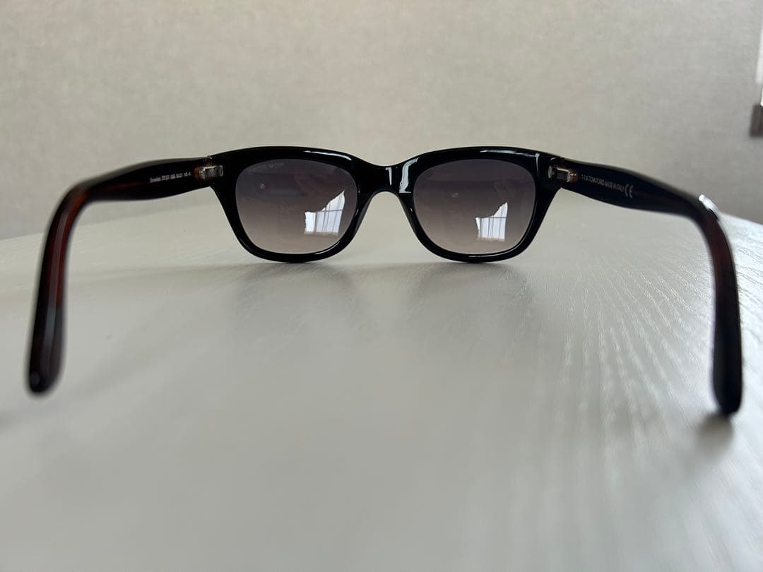 TOM FORD donサングラス　 TF237