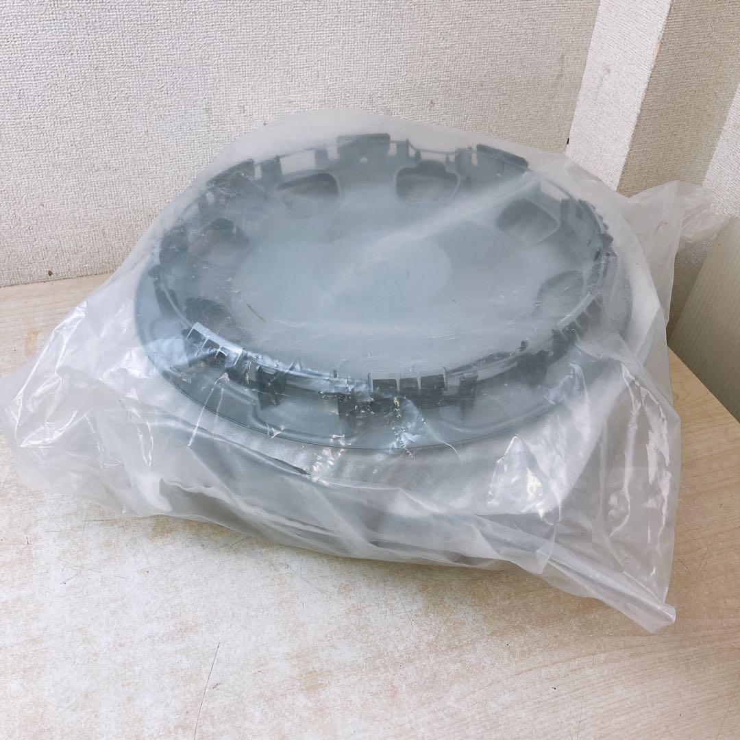 未開封保管品 純正品 トヨタ シエンタZ グレードホイールキャップ