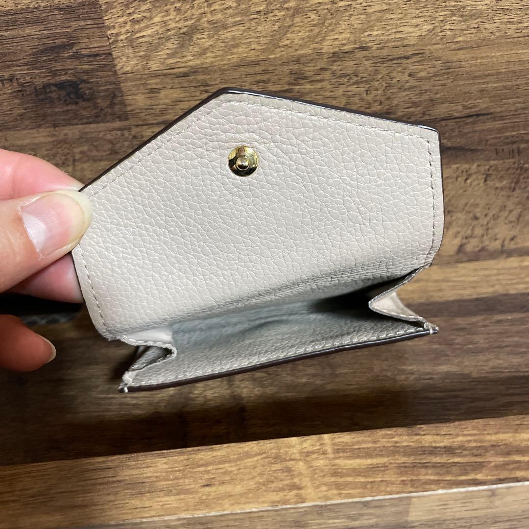 Louis Vuitton ベージュ ポルトフォイユロック ミニ三つ折り財布