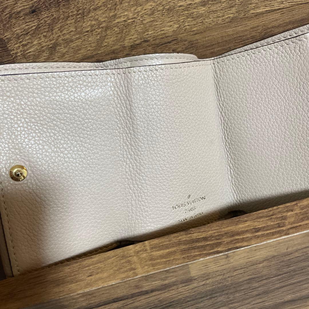Louis Vuitton ベージュ ポルトフォイユロック ミニ三つ折り財布