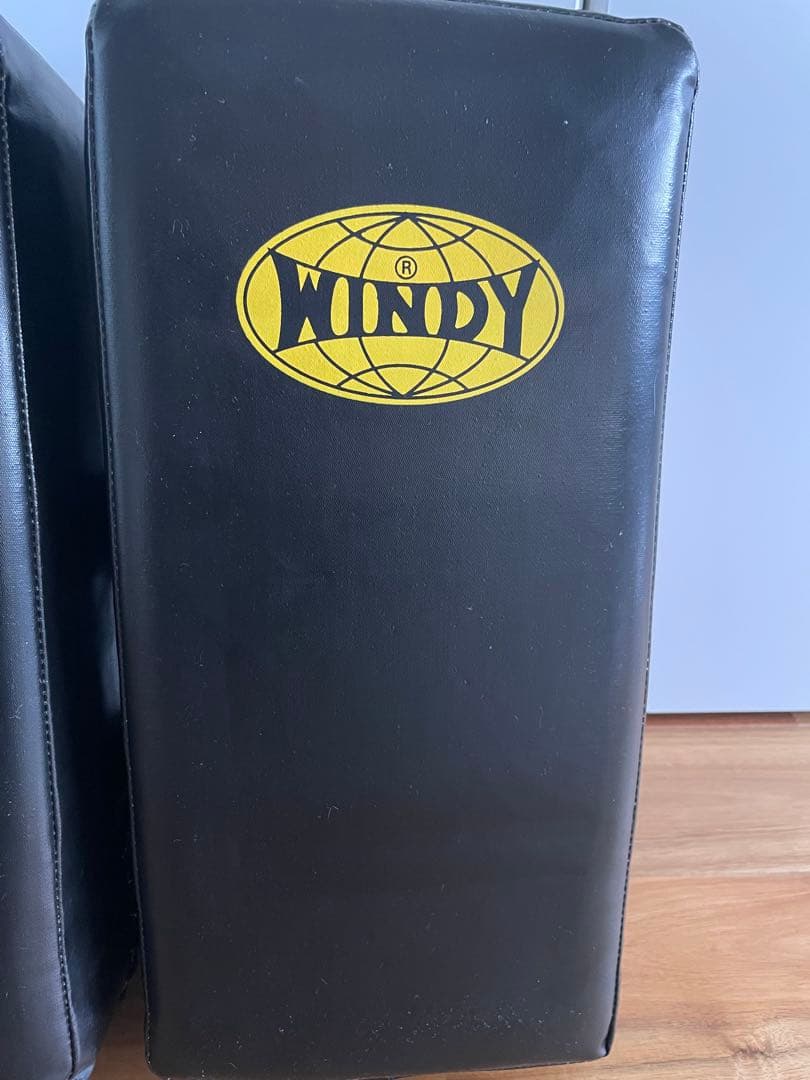 WINDY キックミット 黒 《ぼぼ未使用》