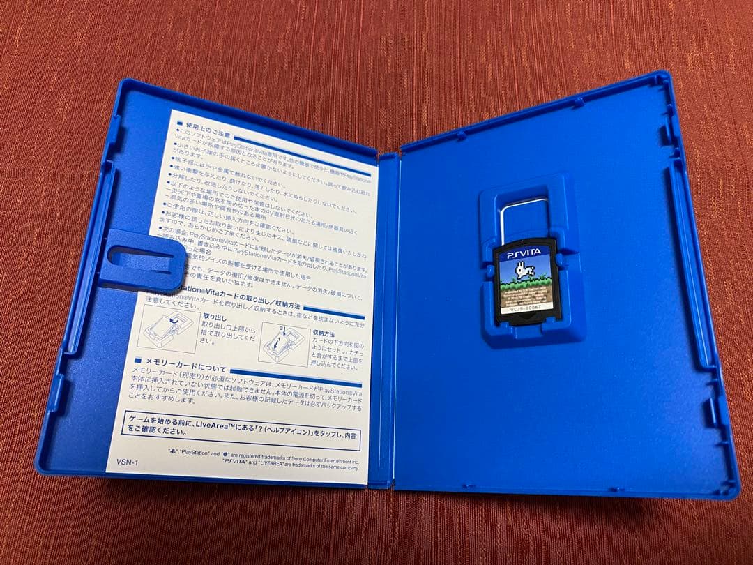 2個セット PlayStationVita テラリア アサシンクリードⅢ