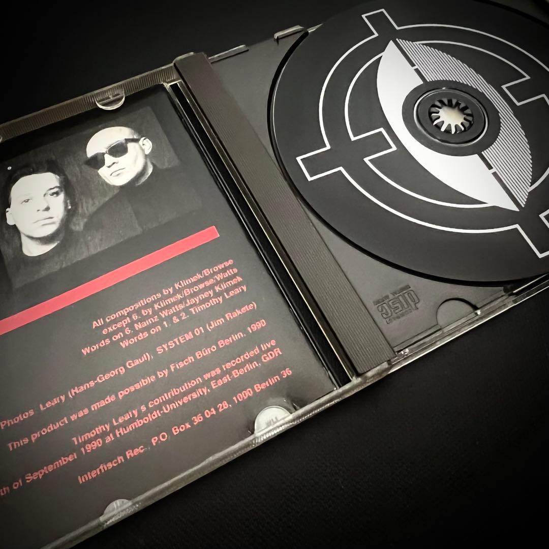 ティモシー・リアリーをフィーチュアしたCD
