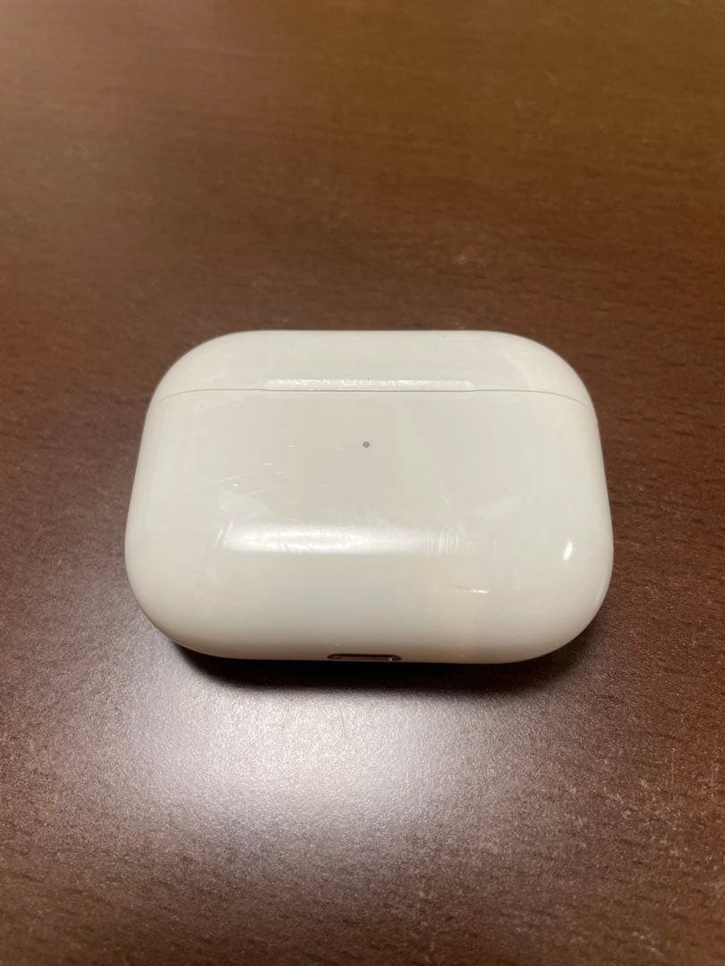 AirPods Pro A2084、A2083