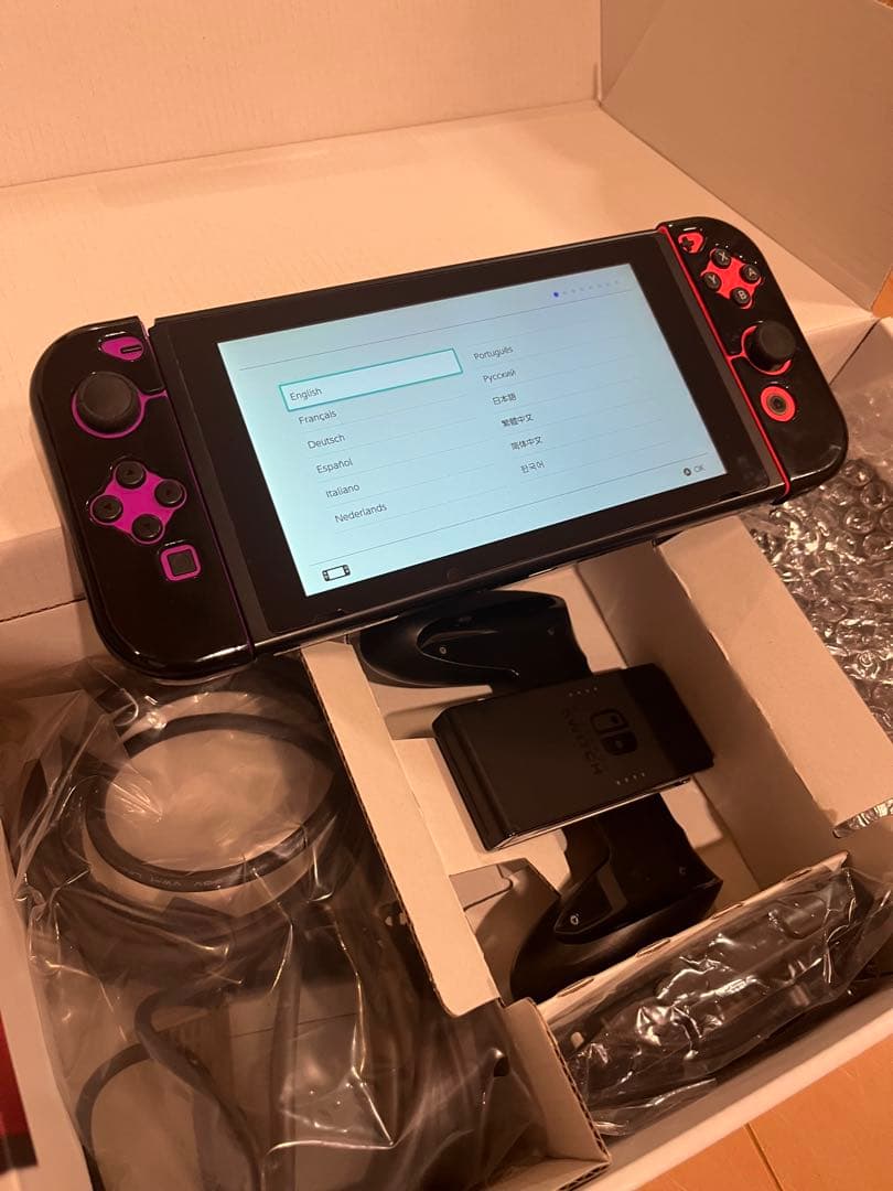 Nintendo Switch 本体 箱 全付属品あり SDカード付き