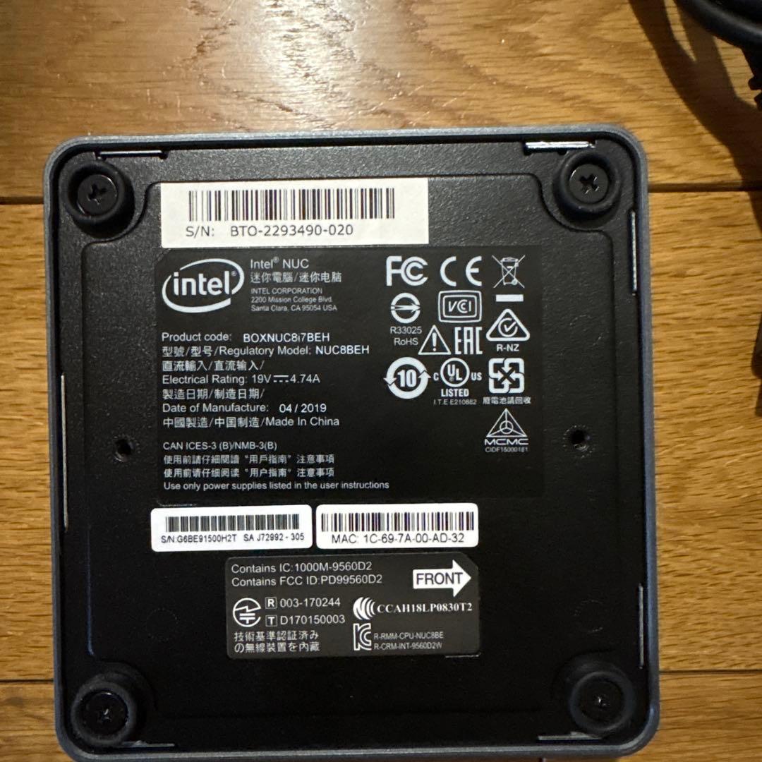 Intel NUC 8 (NUC8i7BEH) ミニPC_ベアボーンキット