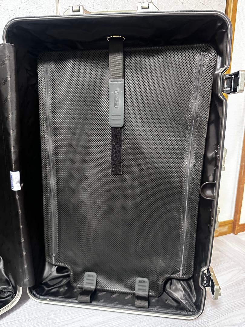 RIMOWA TOPAS E-tag リモワ トパーズ 82L