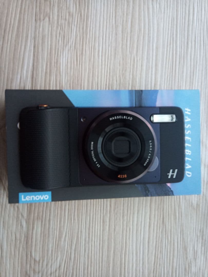 y*a様 moto mods ハッセルブラッド トゥルーズームカメラ