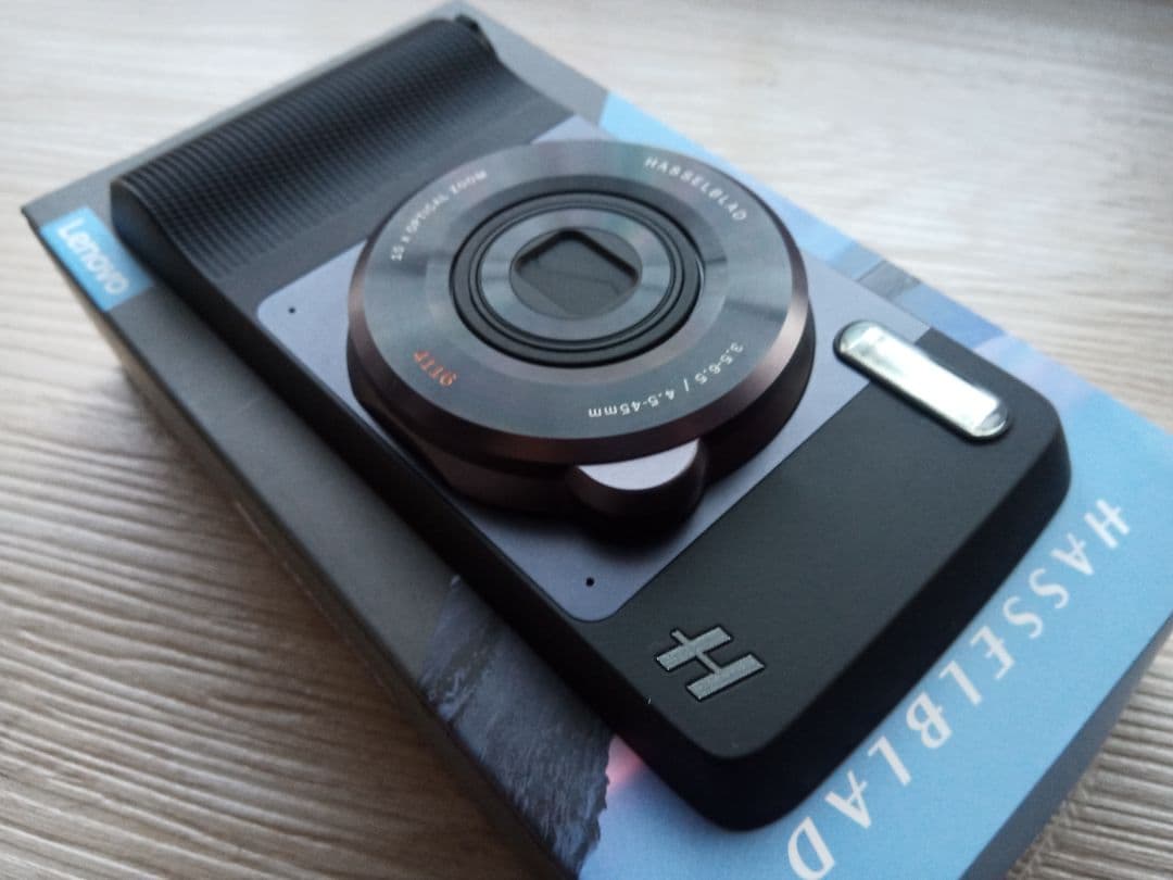 y*a様 moto mods ハッセルブラッド トゥルーズームカメラ