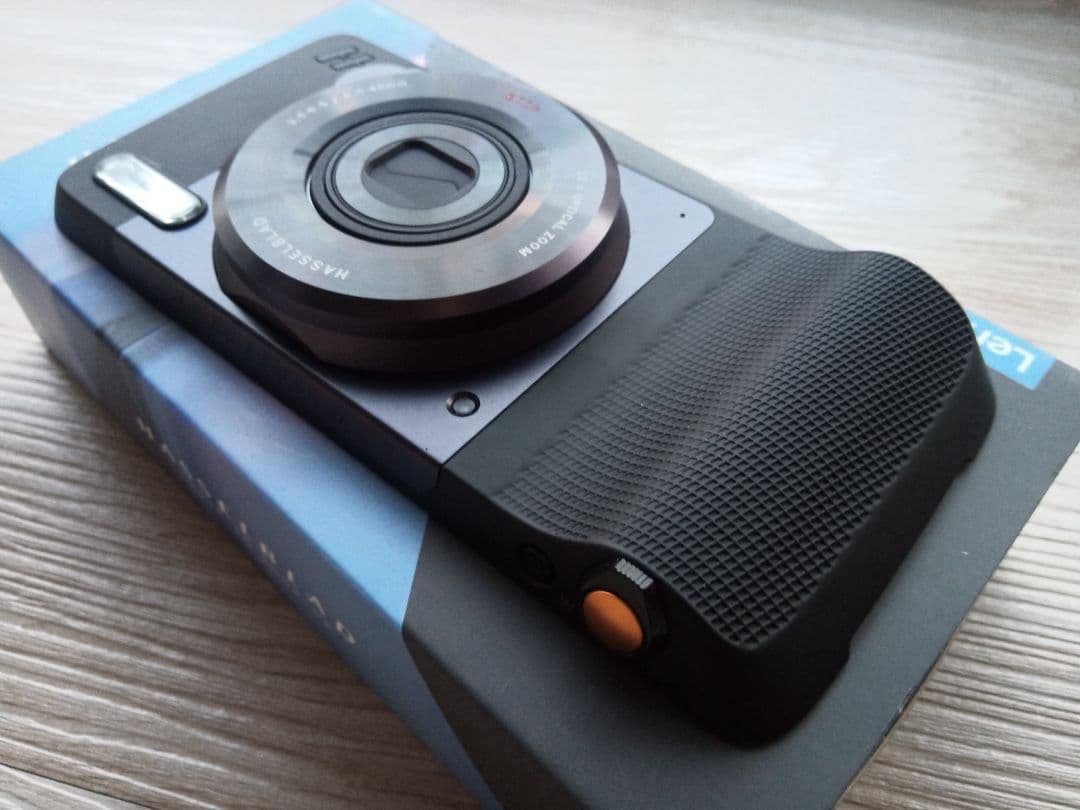 y*a様 moto mods ハッセルブラッド トゥルーズームカメラ