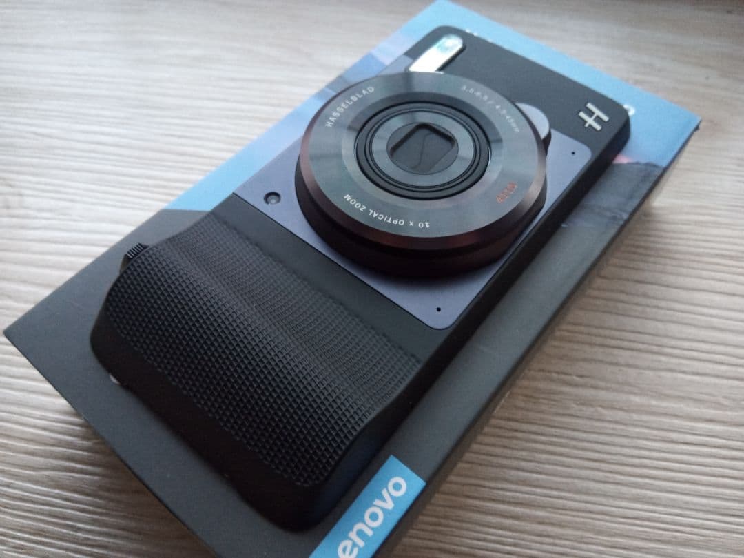 y*a様 moto mods ハッセルブラッド トゥルーズームカメラ