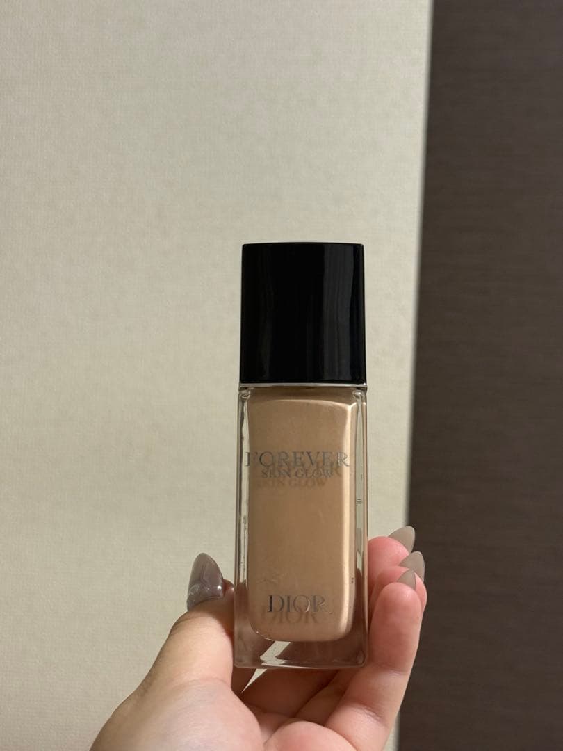 Diorフォエヴァーフルイドグロウ1CR＆ Diorスノーuvベース ブルー