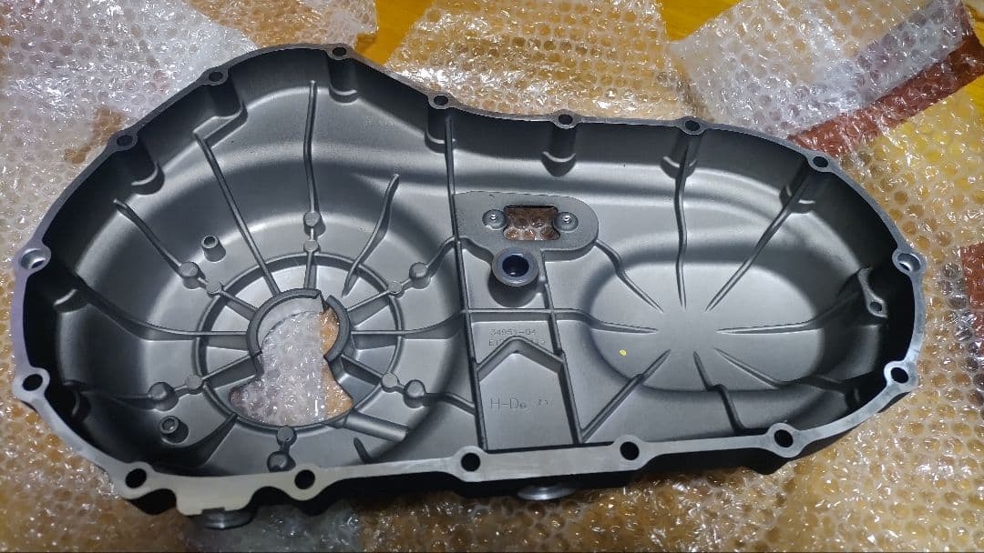 ハーレー34951-04プライマリーカバー　純正　スポーツスターXL1200X