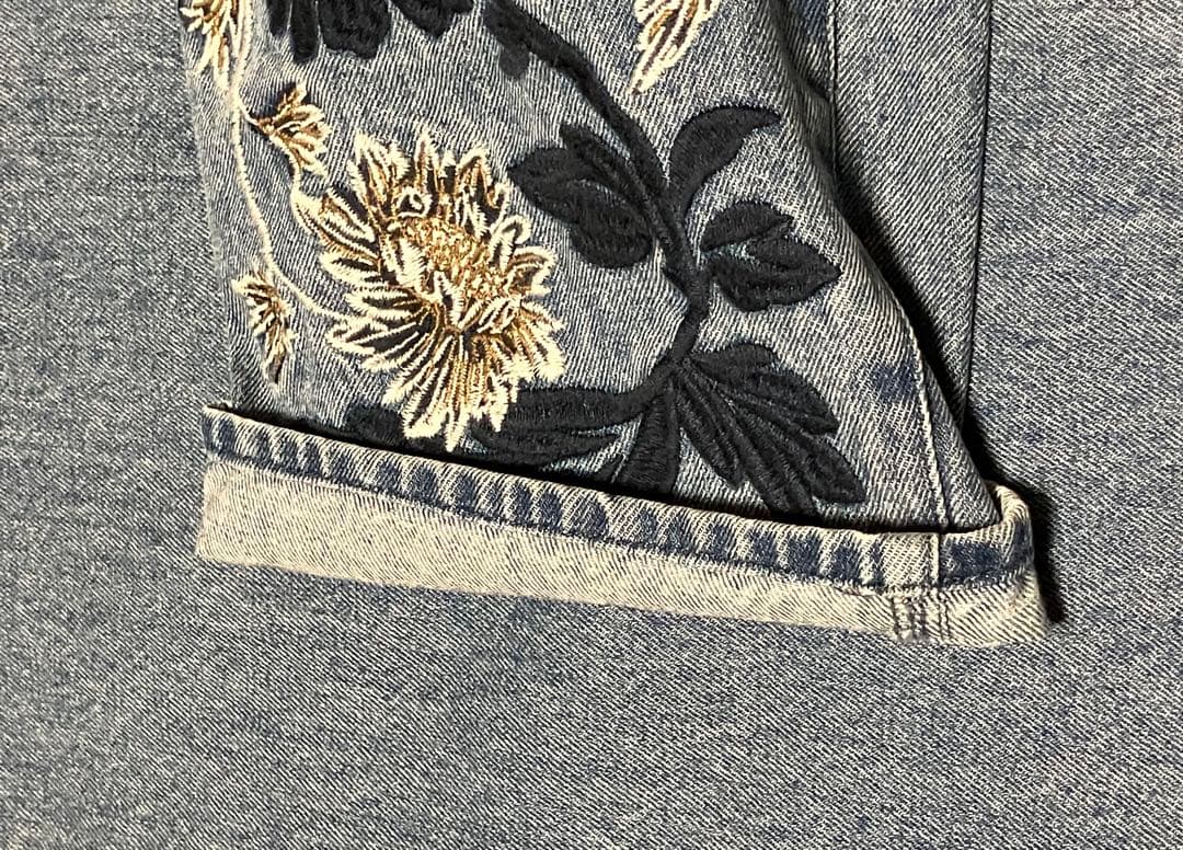 CLANE クラネ 花柄　刺繍　デニムパンツ