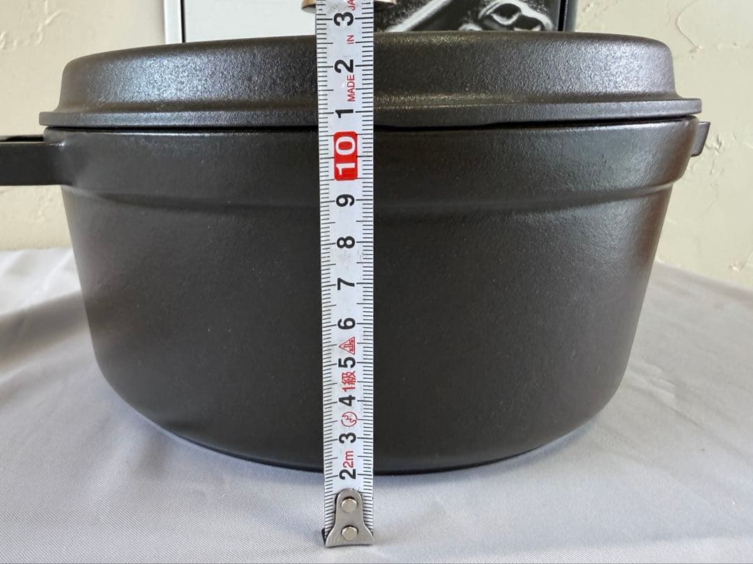 ストウブ Staub ピコ・ココット ラウンド 24cm　公式ストア購入