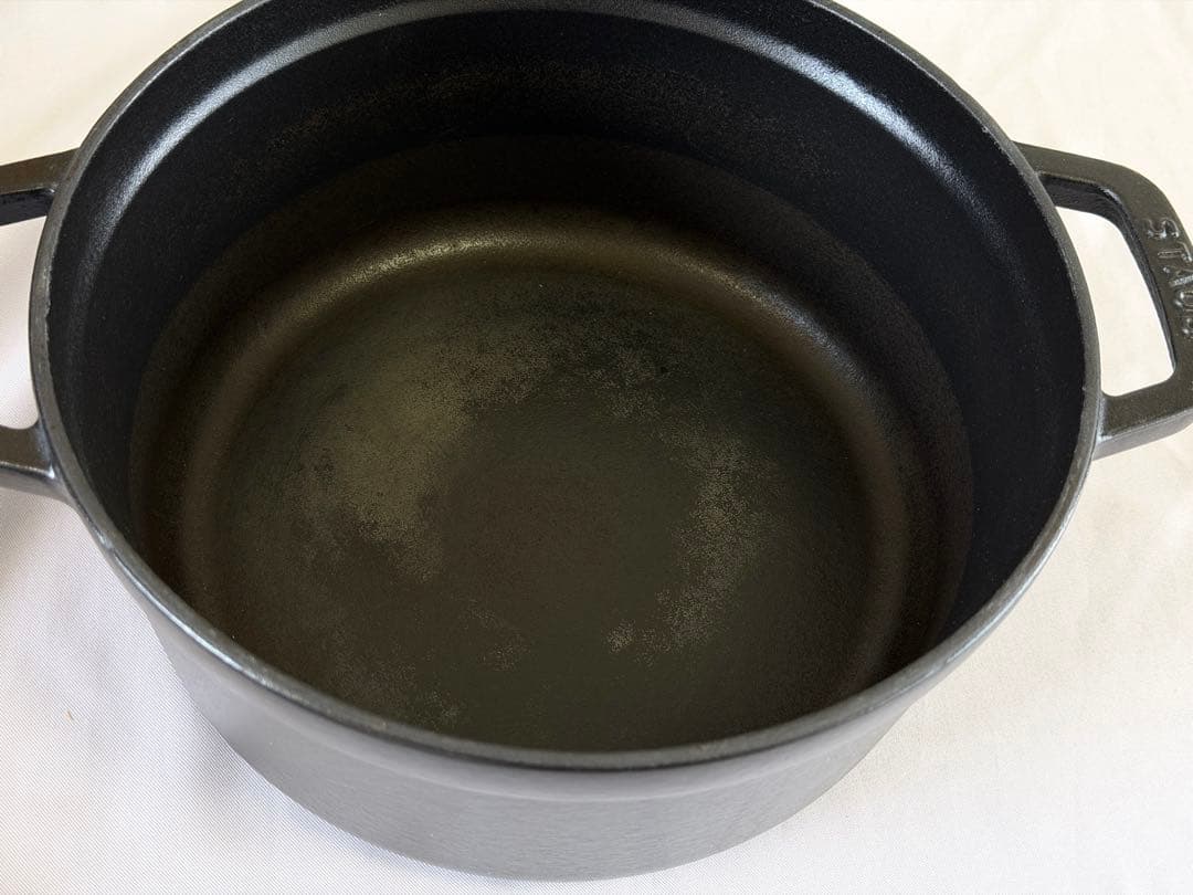 ストウブ Staub ピコ・ココット ラウンド 24cm　公式ストア購入