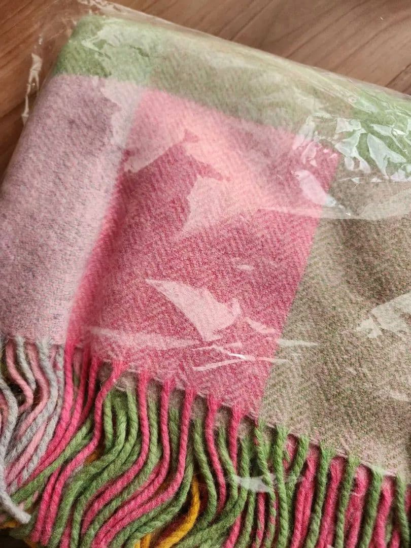 新品未使用　AVOCA　膝掛け　ブランケット　ストール　ショール