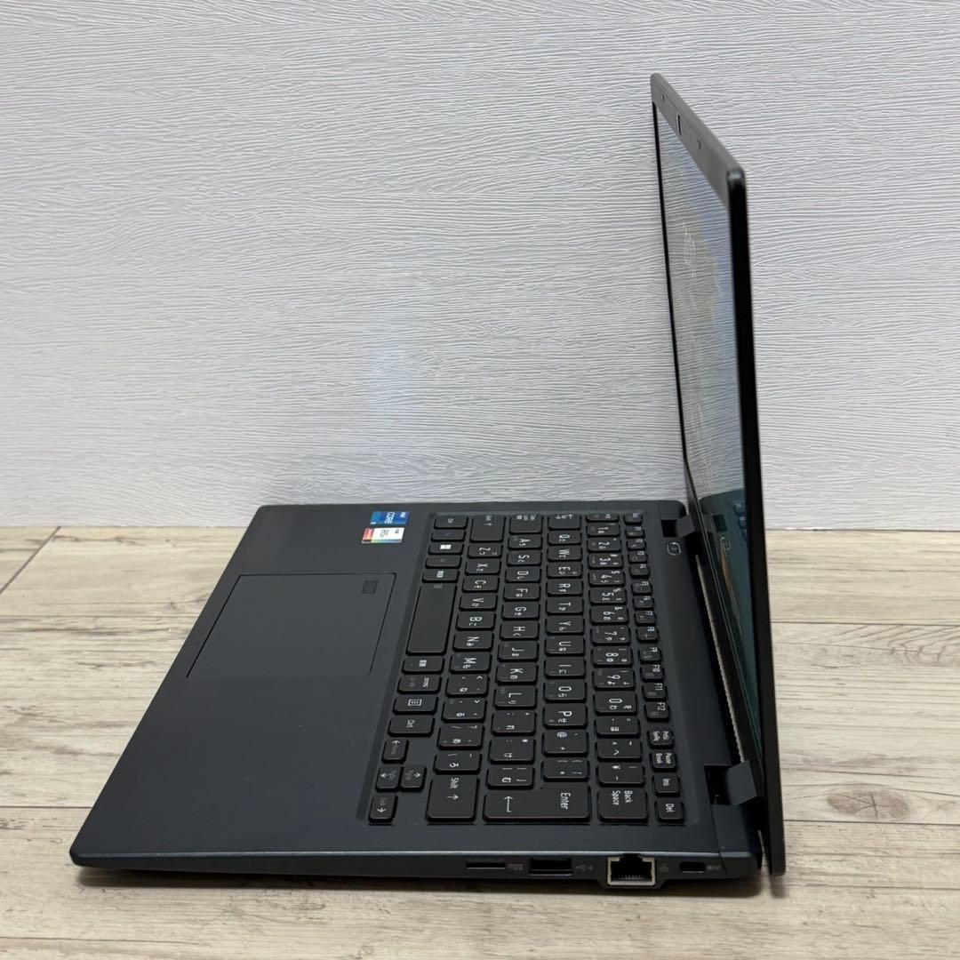 高性能！ dynabook G83HU 第11世代Core i5 256GB