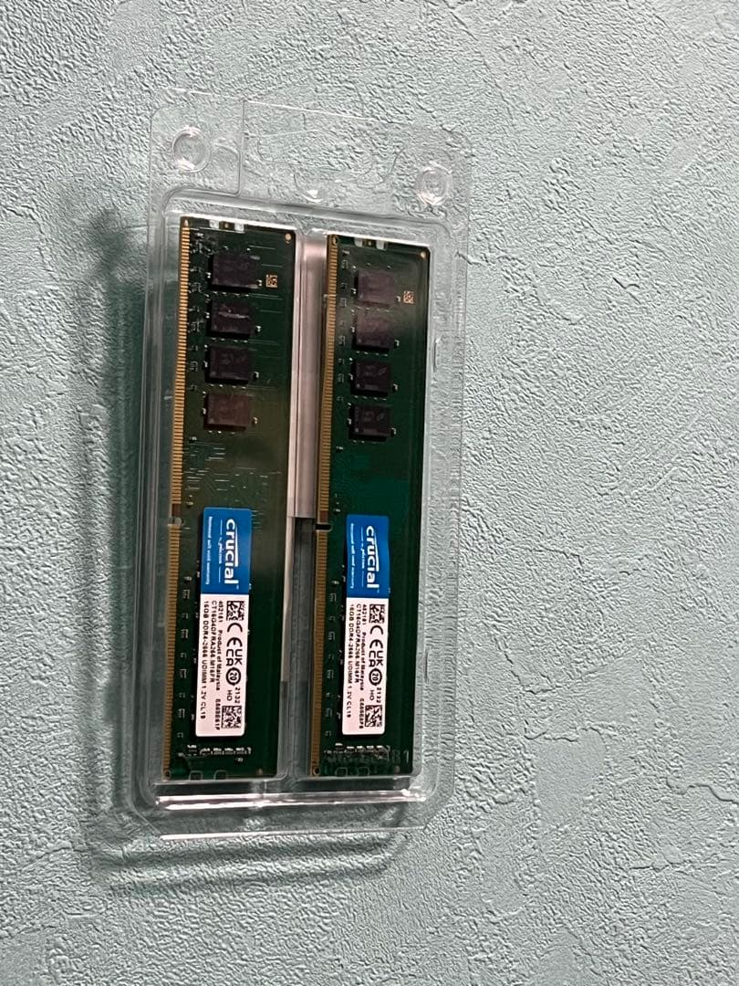 メモリー Crucial DDR4 32GB (16GB x 2) 2666MHz