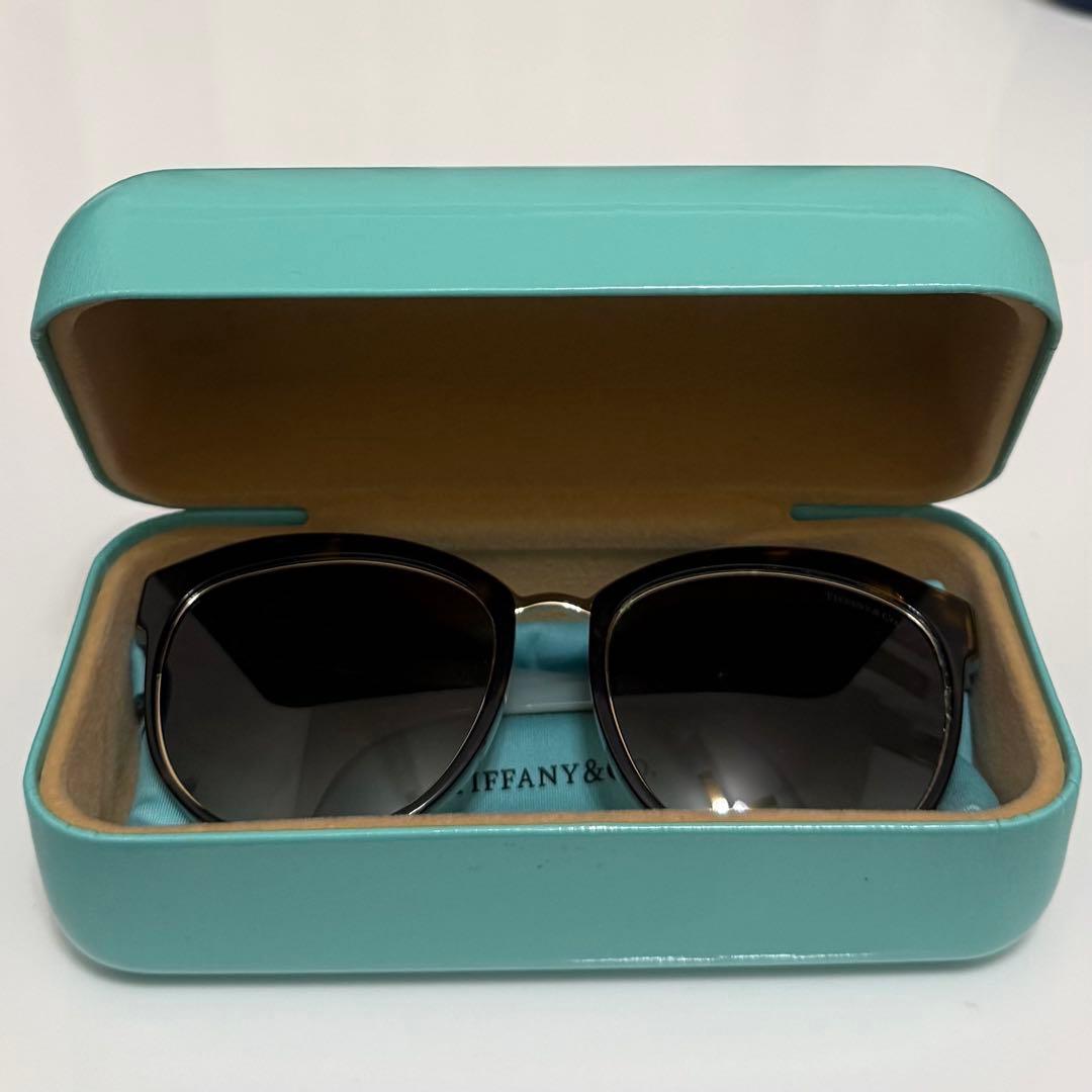 箱付き TIFFANY & Co. サングラス
