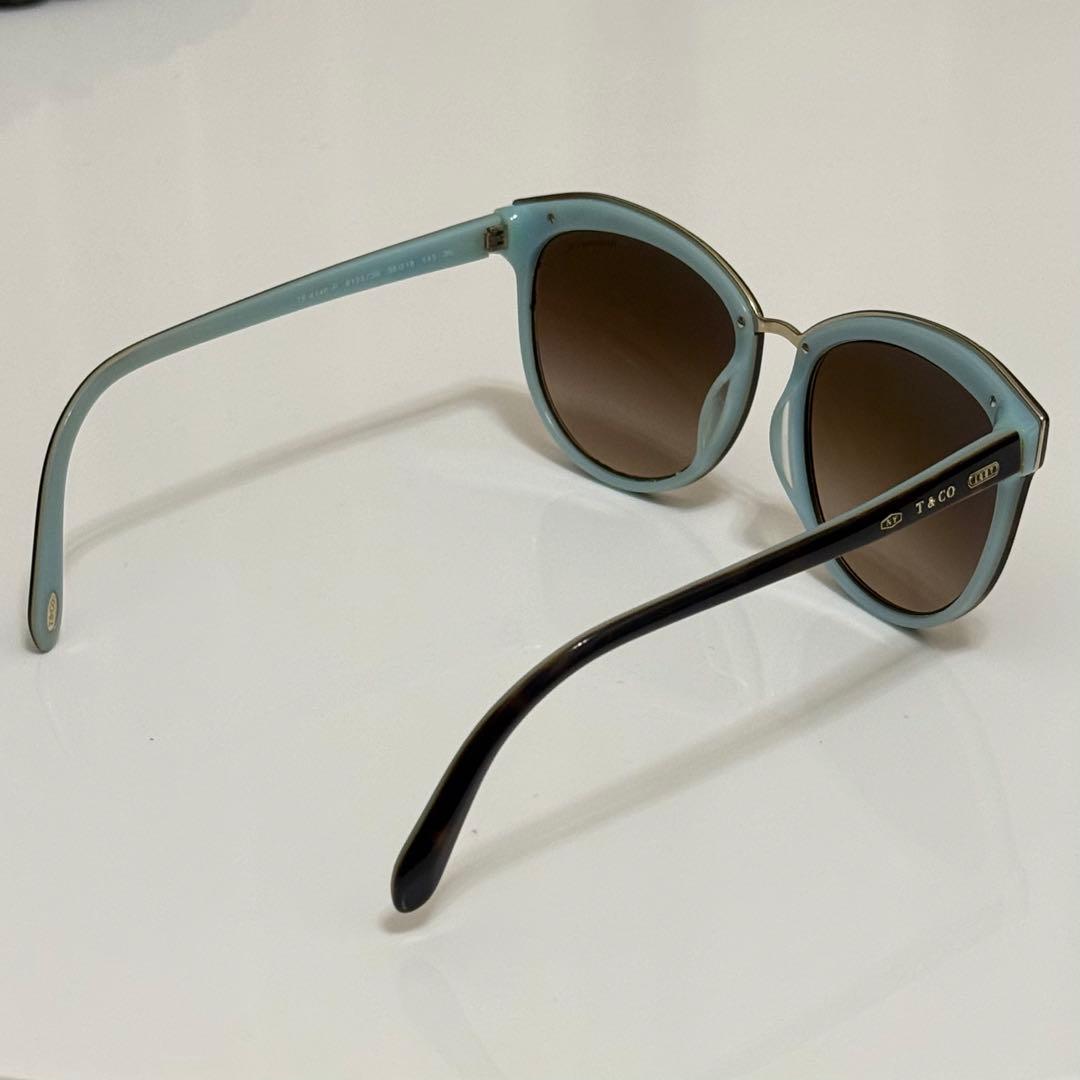 箱付き TIFFANY & Co. サングラス