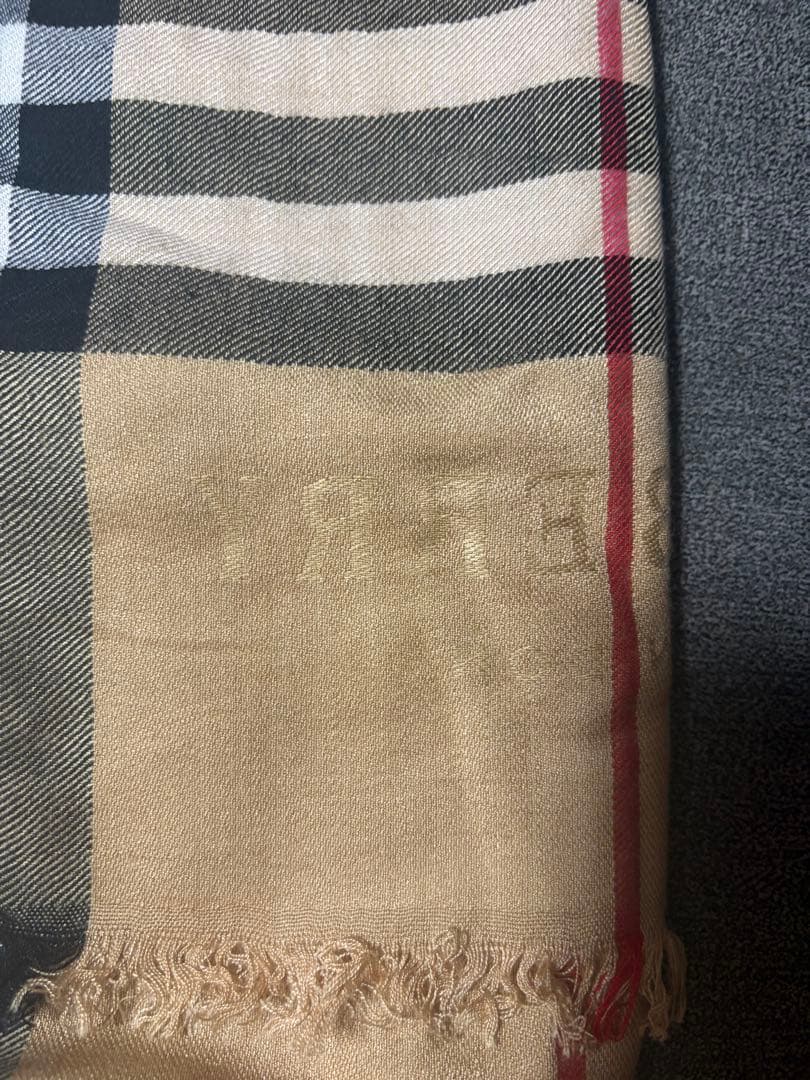 Burberry カシミヤ100% ストール