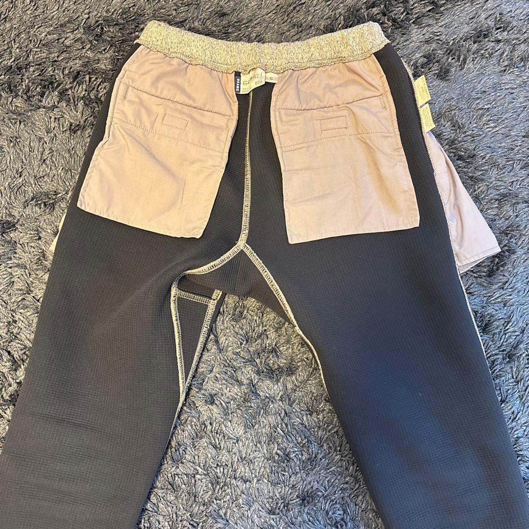 GRAMICCI × BEAMS 別注 フリースナローパンツ【S】